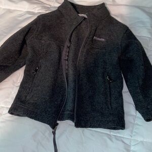 Columbia jacket, 2t . In  good condition!